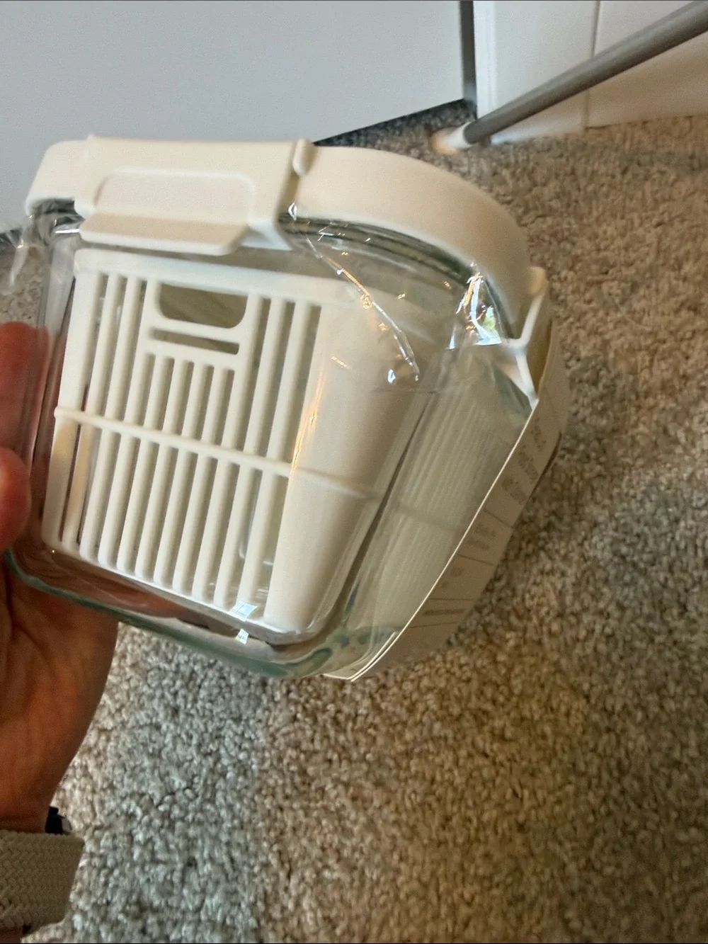 Snap Lid Food Storage with Colander - White